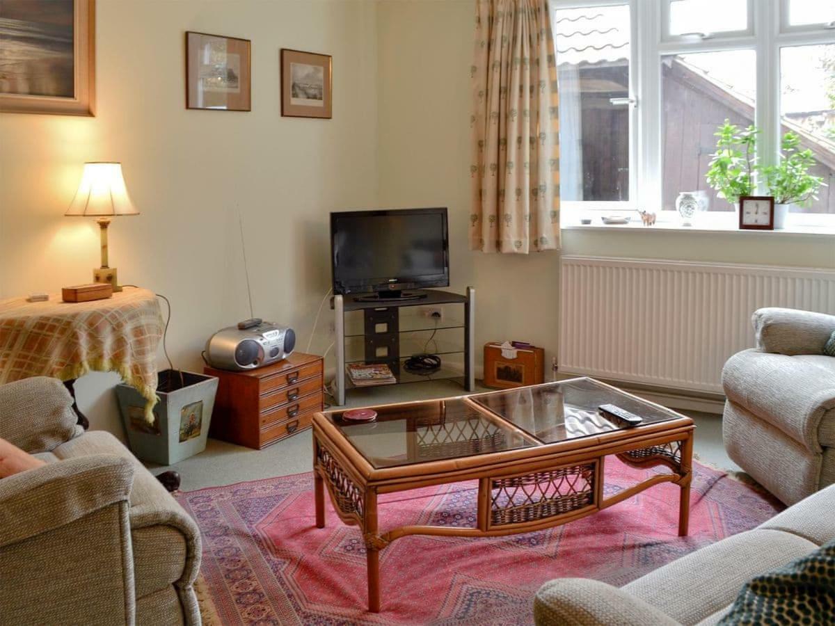 Swallow Barn Villa Chobham  Luaran gambar